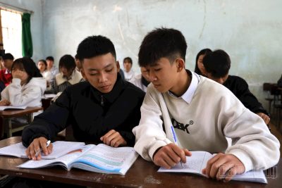 Đắk Nông ứng dụng công nghệ, tạo thuận lợi tối đa cho học sinh ôn, thi tốt nghiệp THPT
